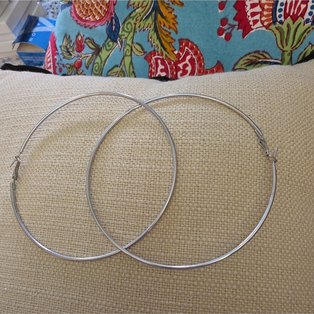 Silver Tone Large Round Hoop Earrings Latch Back Lightweight Minimalist 3in